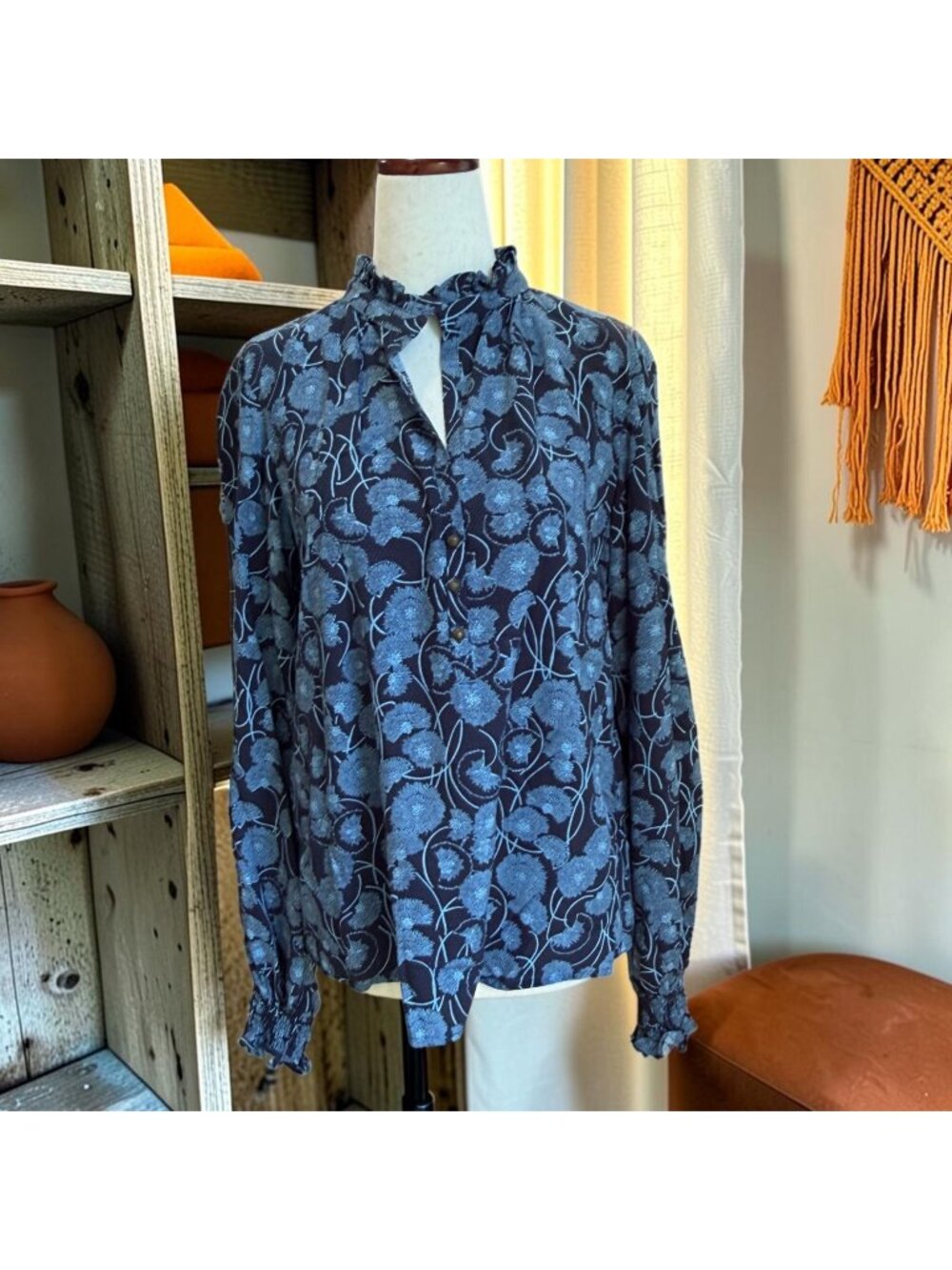 Maeve Anthropologie XS Colette Blue Vneck Neck Peasant Blouse Long Sleeve Top